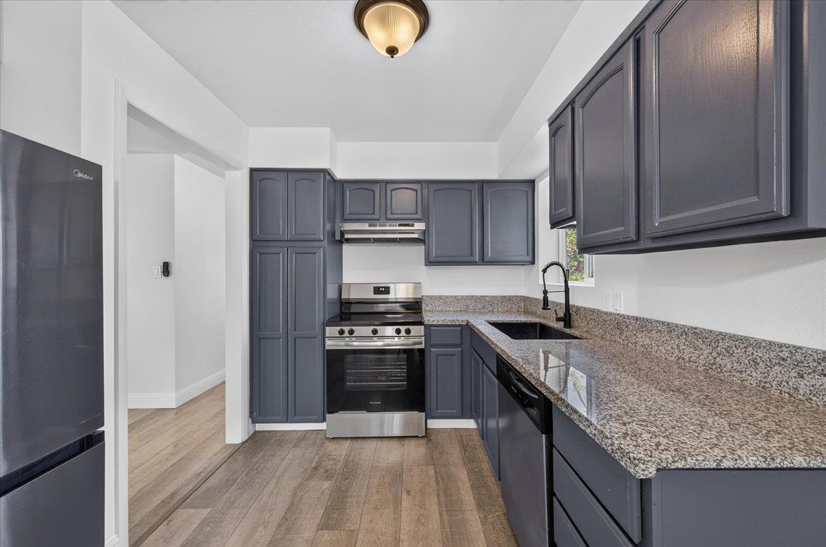 519 SAN JOSE Ave, Clovis, CA 93612