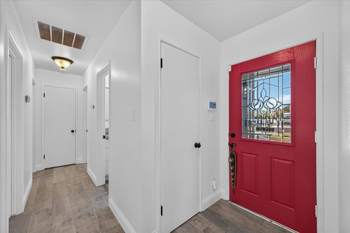 519 SAN JOSE Ave, Clovis, CA 93612