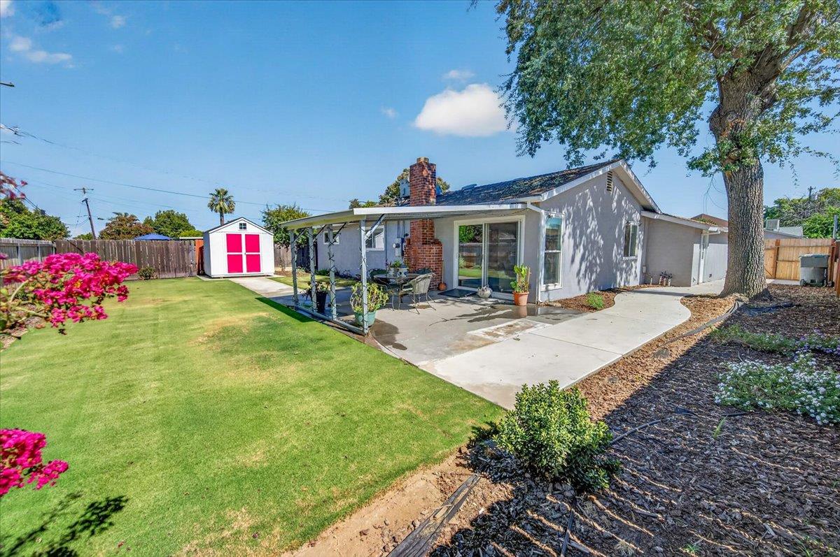 519 SAN JOSE Ave, Clovis, CA 93612