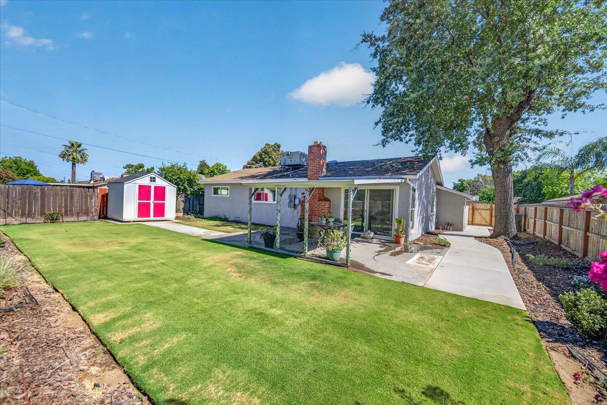 519 SAN JOSE Ave, Clovis, CA 93612