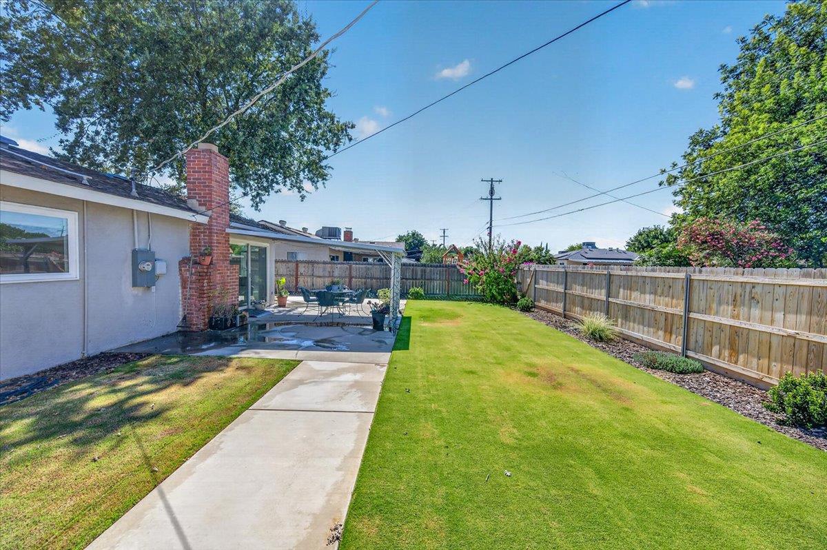 519 SAN JOSE Ave, Clovis, CA 93612