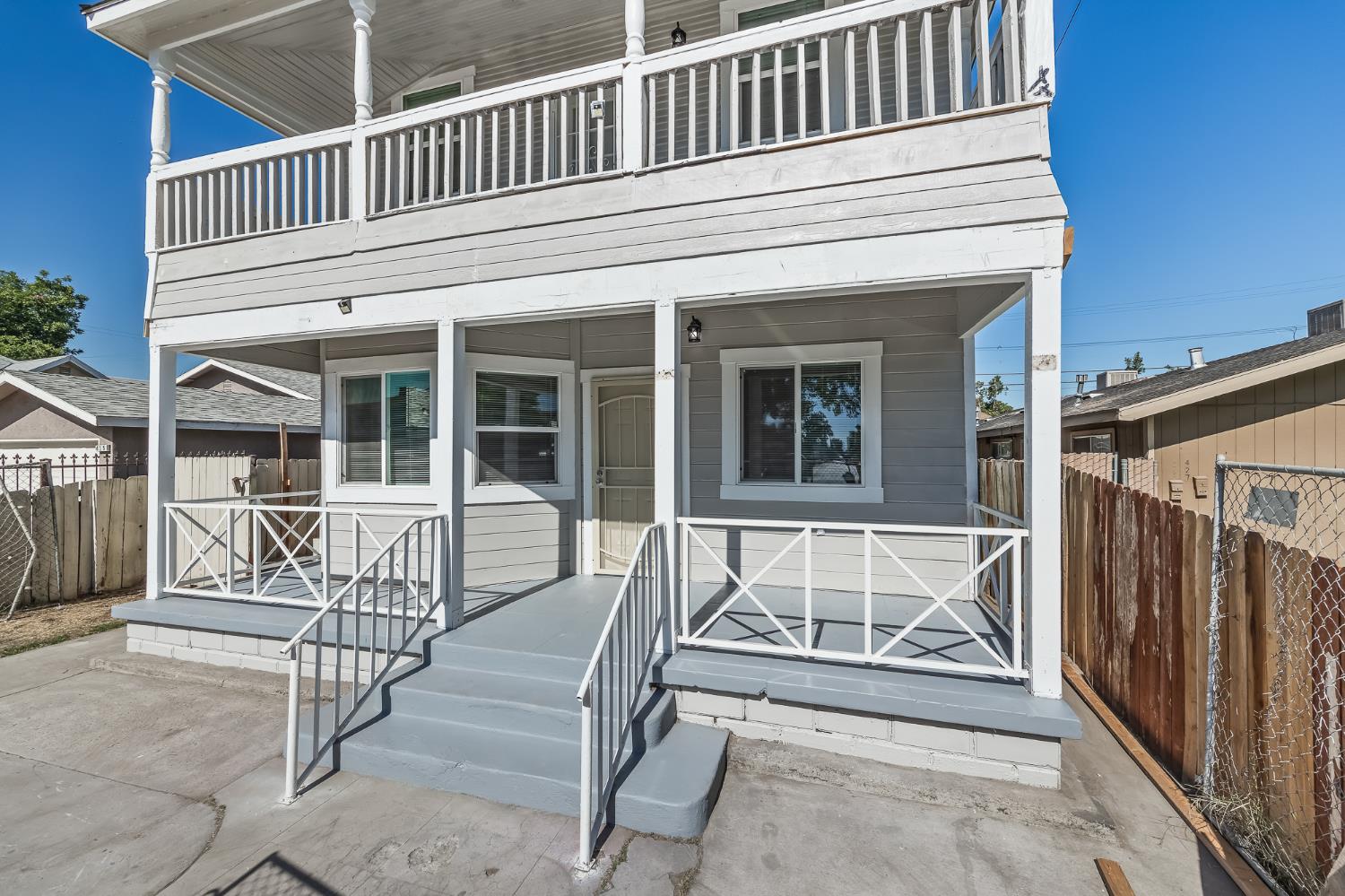 419 N Thesta, Fresno, CA 93701