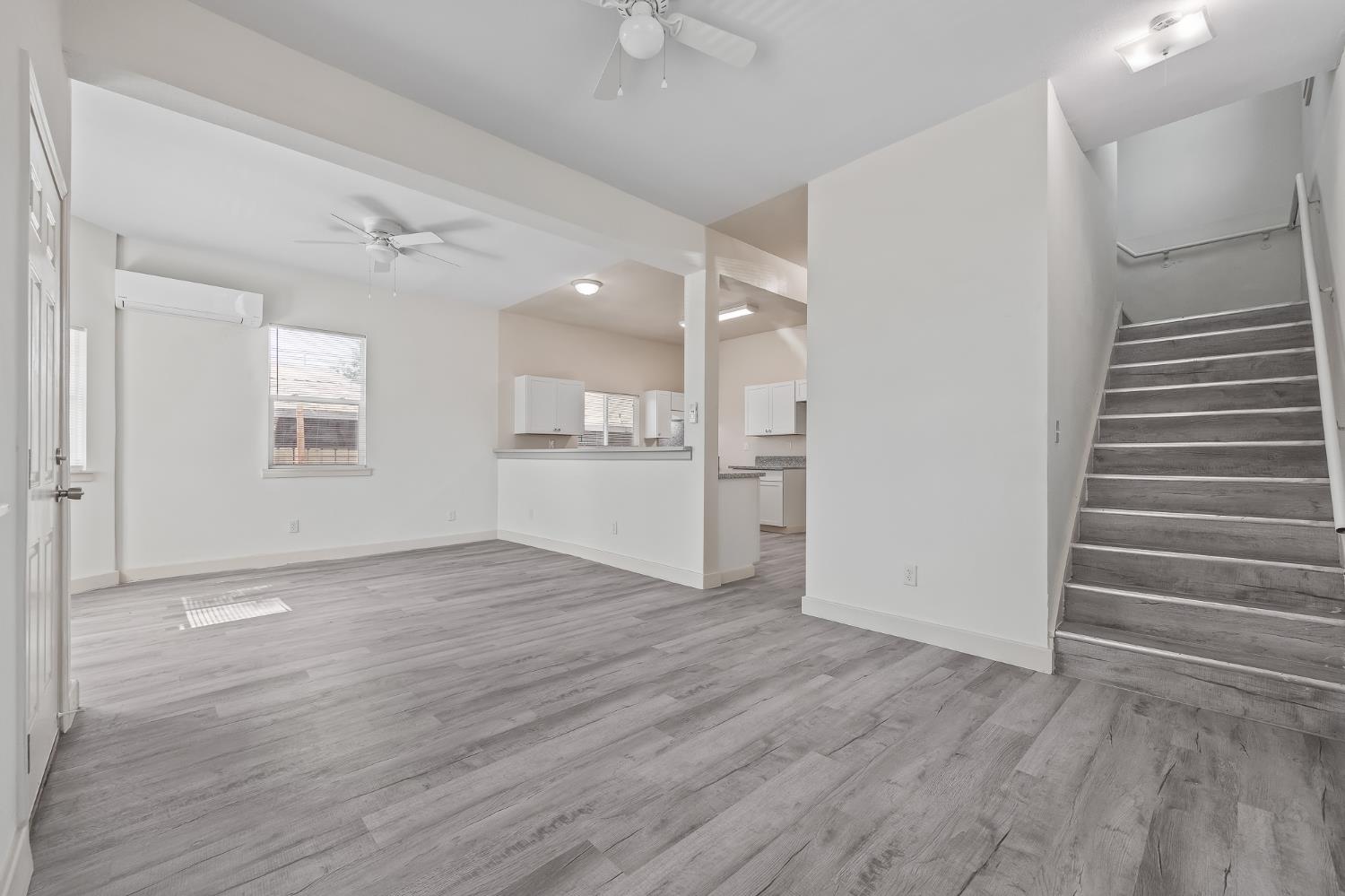419 N Thesta, Fresno, CA 93701