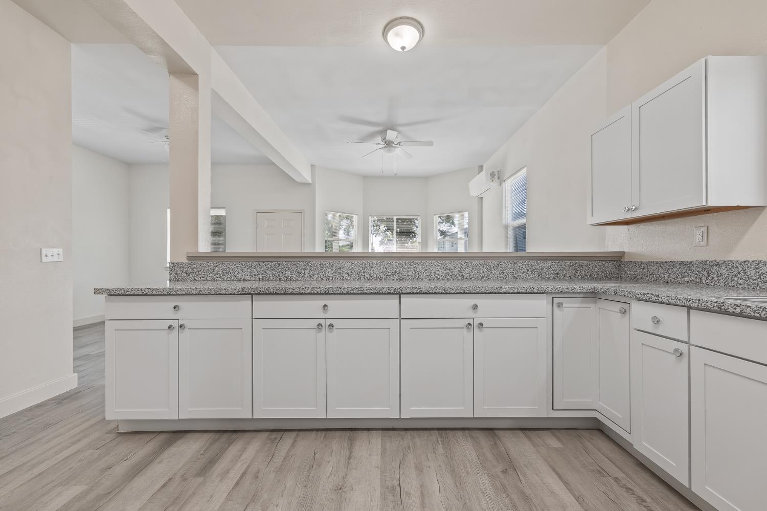 419 N Thesta, Fresno, CA 93701
