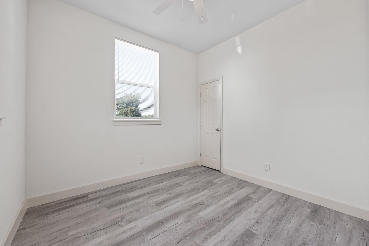 419 N Thesta, Fresno, CA 93701