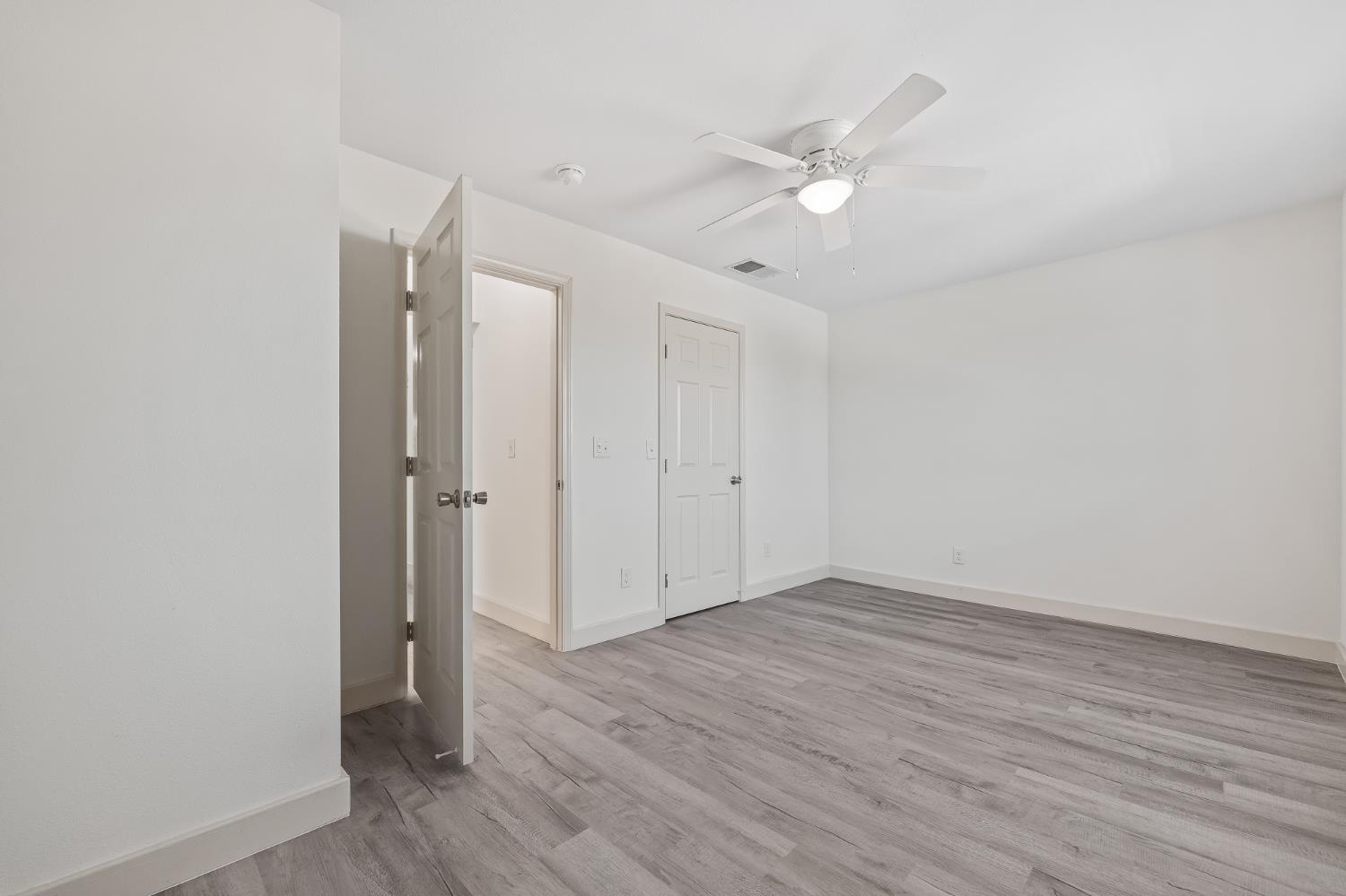 419 N Thesta, Fresno, CA 93701