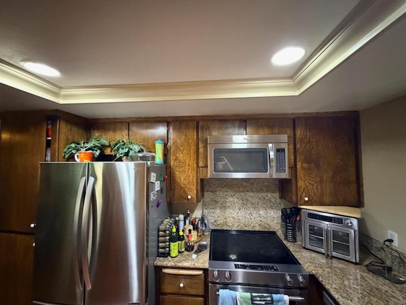 5954 E Pontiac Way, Fresno, CA 93727