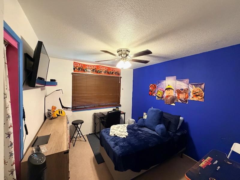 5954 E Pontiac Way, Fresno, CA 93727