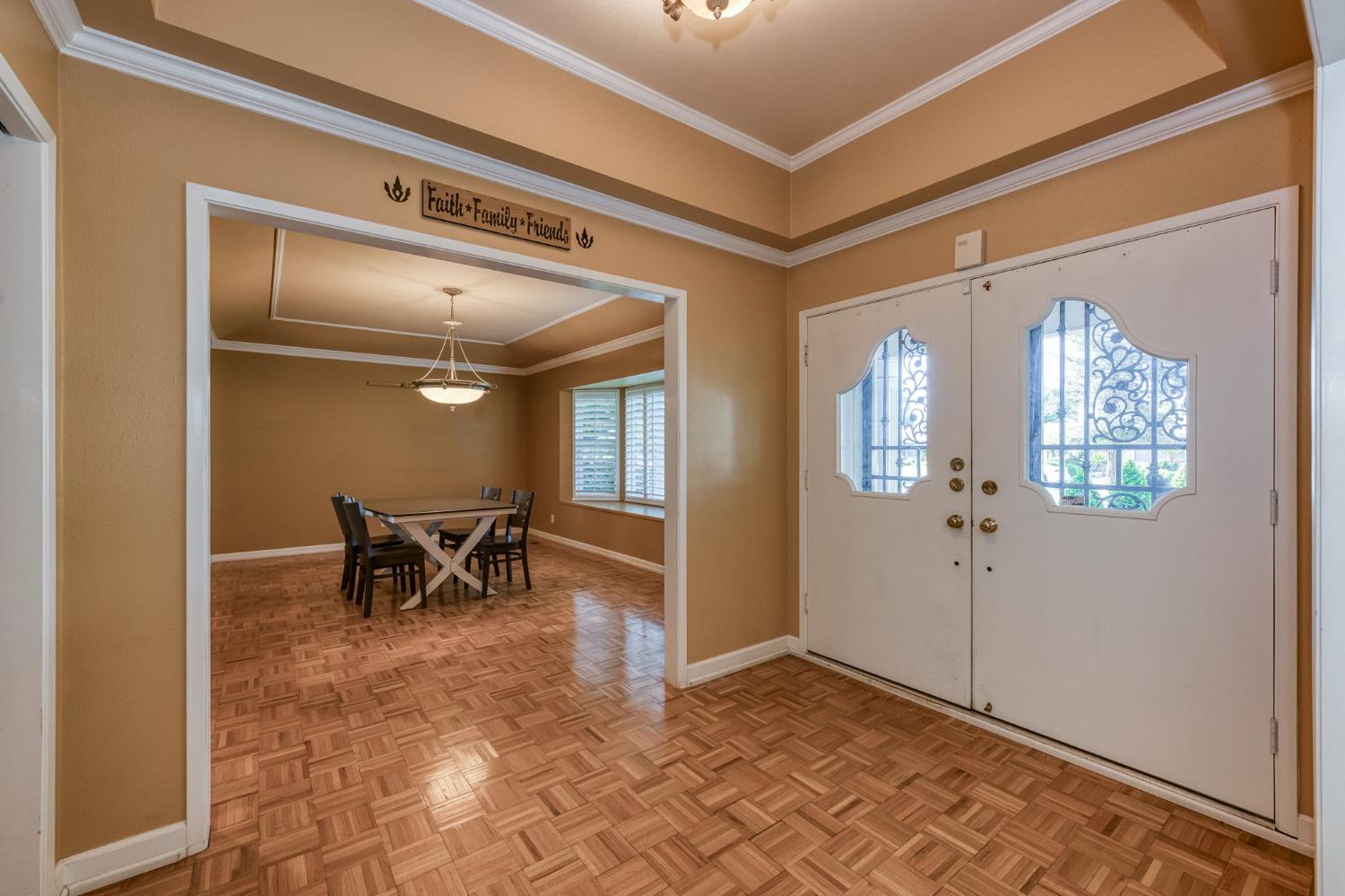 1411 W Sample Ave, Fresno, CA 93711