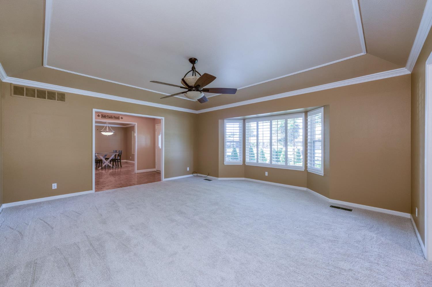 1411 W Sample Ave, Fresno, CA 93711