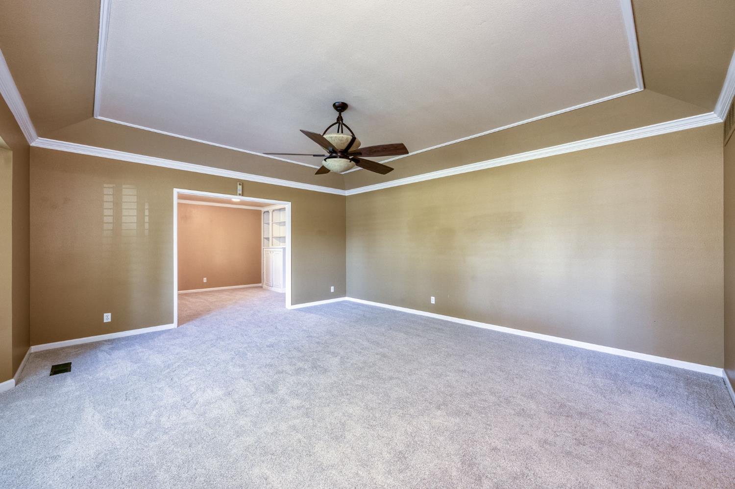 1411 W Sample Ave, Fresno, CA 93711