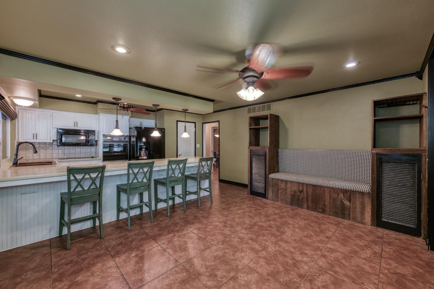 1411 W Sample Ave, Fresno, CA 93711