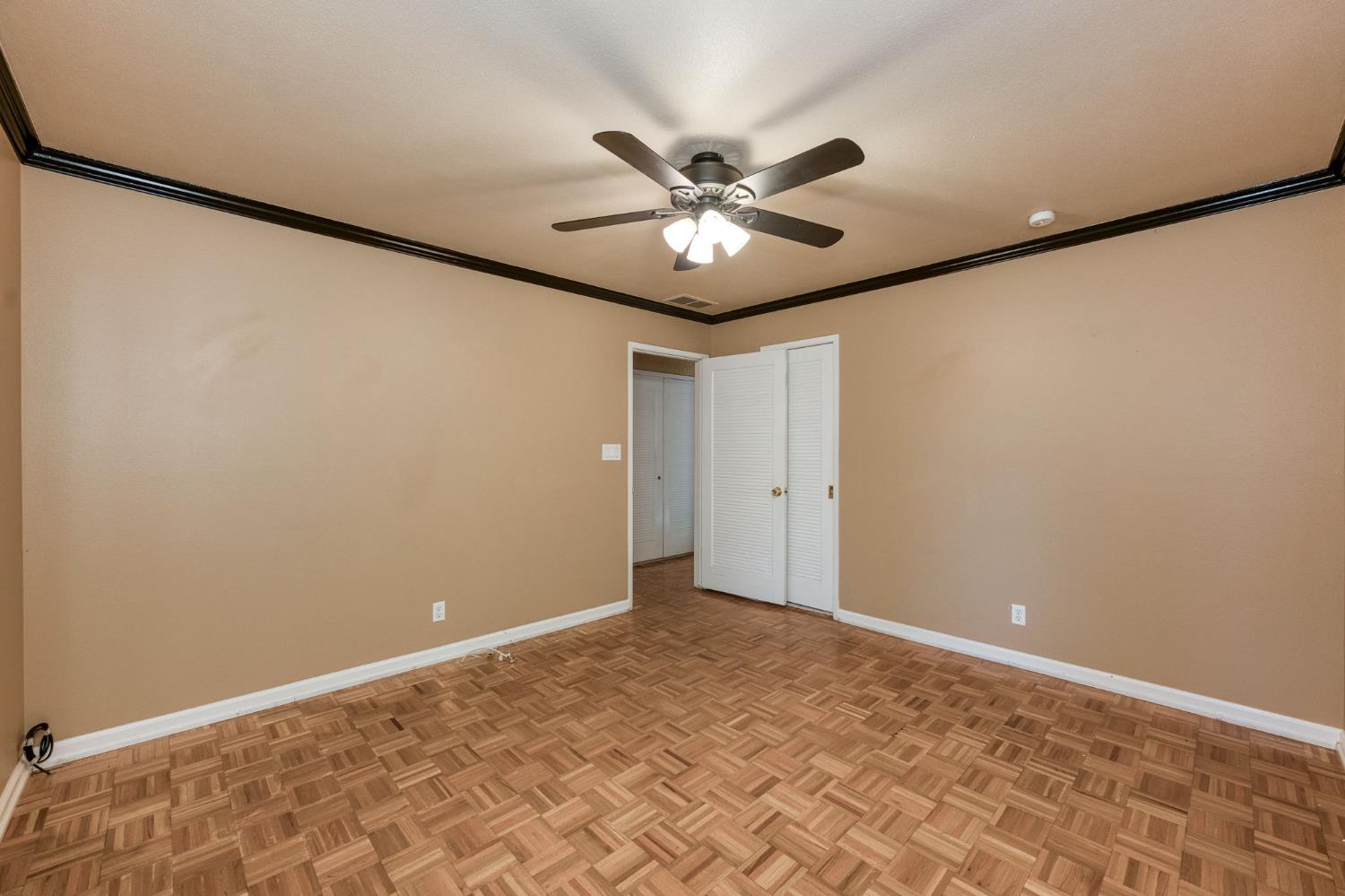 1411 W Sample Ave, Fresno, CA 93711