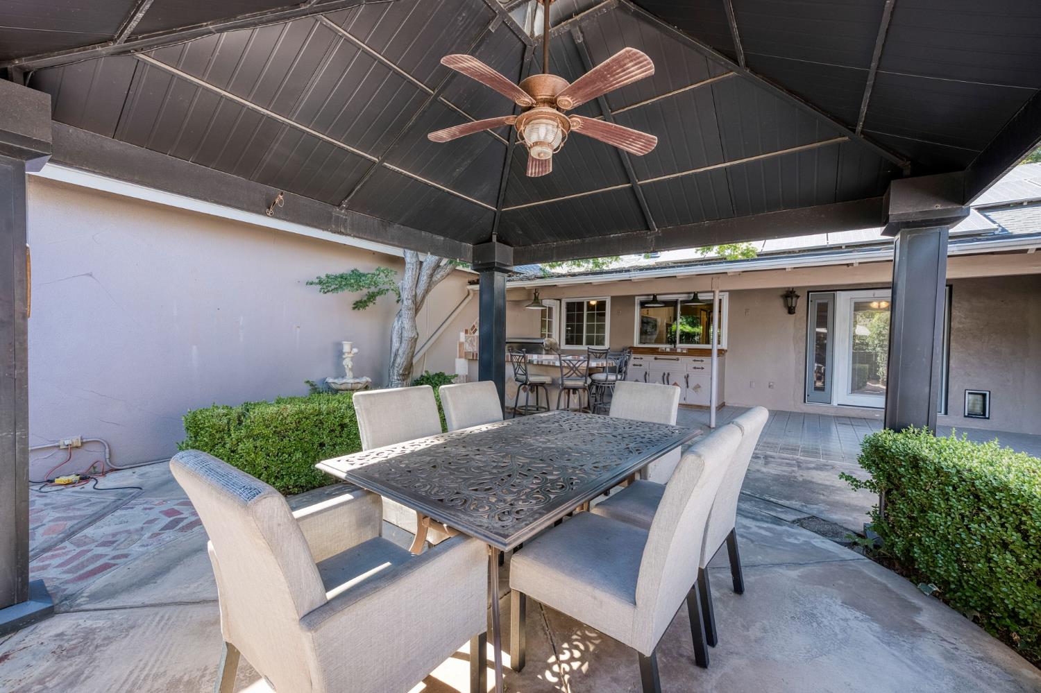 1411 W Sample Ave, Fresno, CA 93711