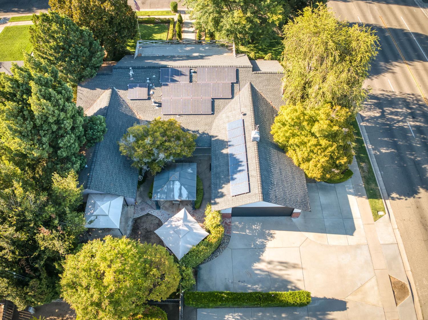 1411 W Sample Ave, Fresno, CA 93711