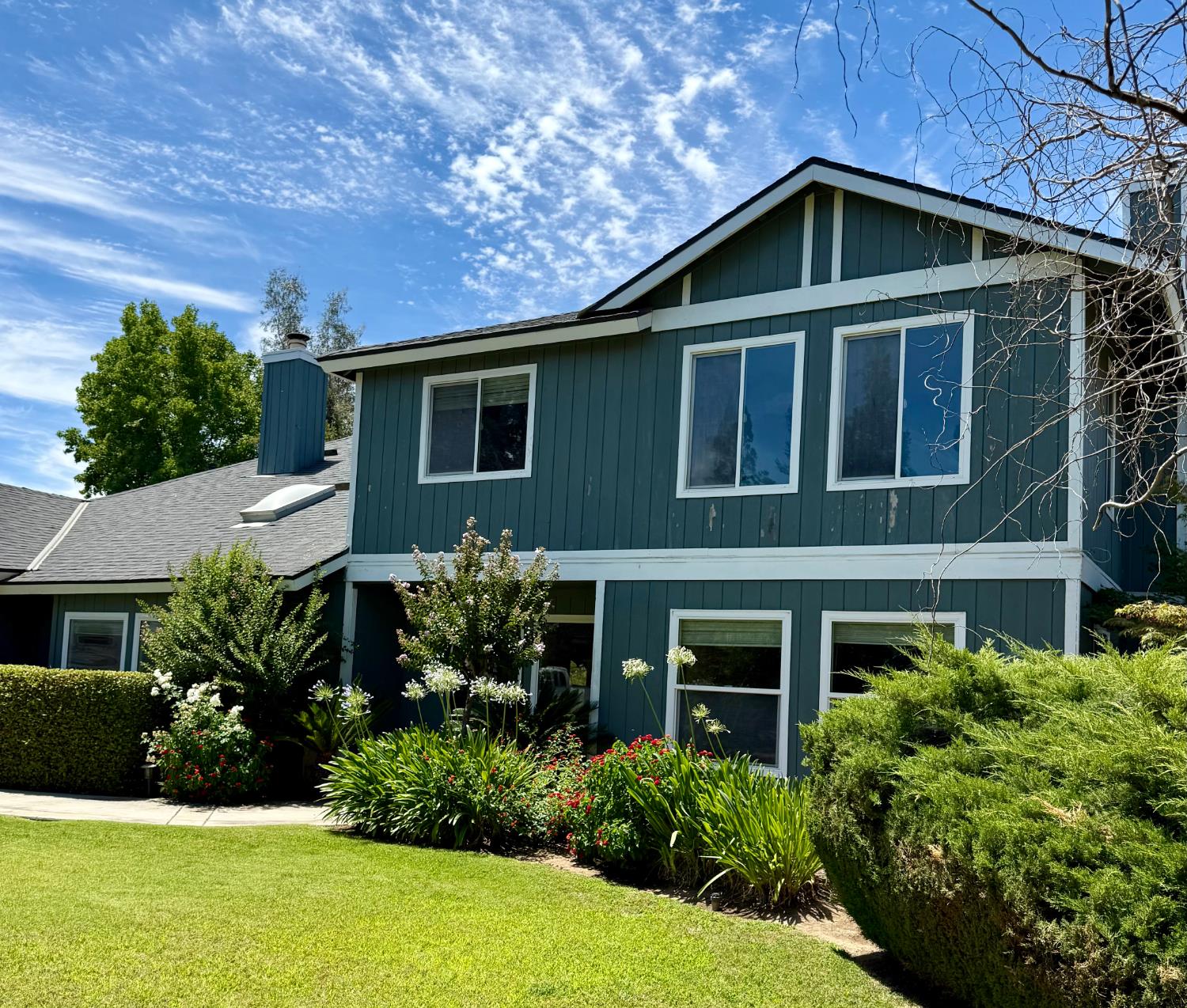 12724 Trieste Dr, Madera, CA 93636