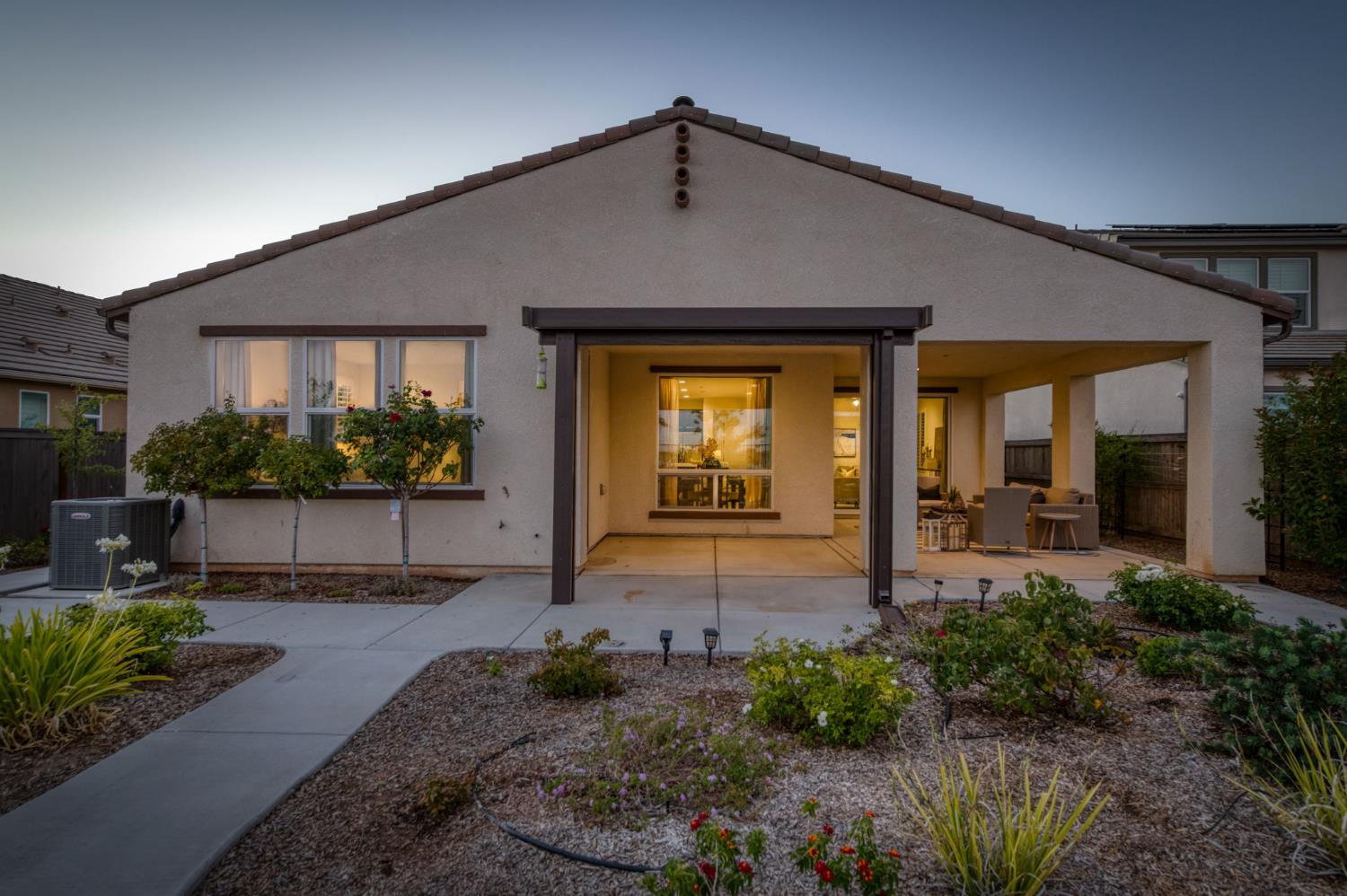 1010 Horizon Dr, Madera, CA 93636
