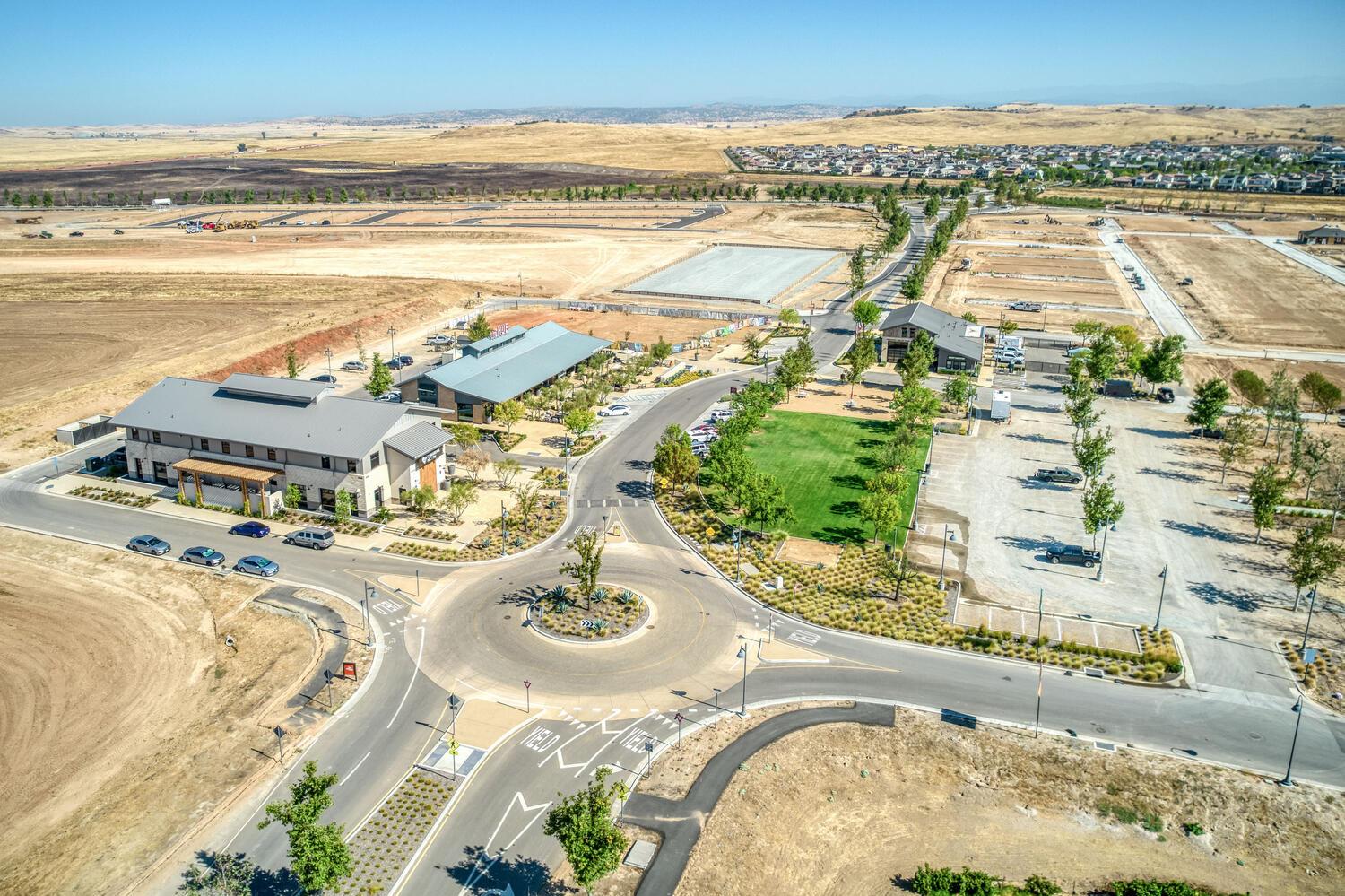1010 Horizon Dr, Madera, CA 93636