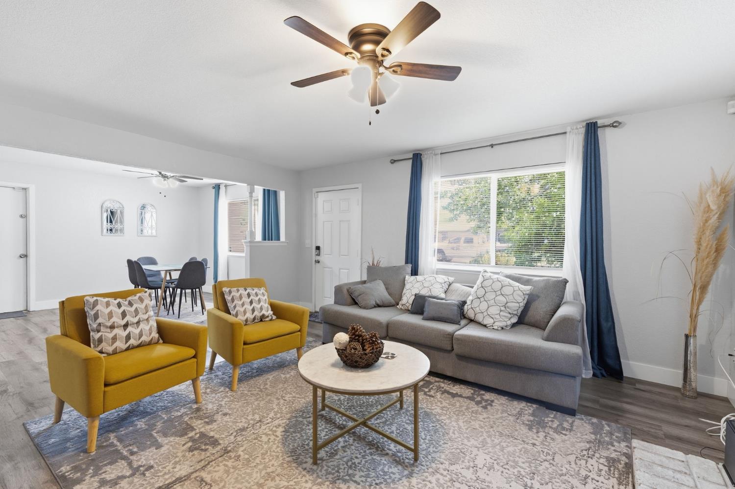 3044 Adler Ave, Clovis, CA 93612