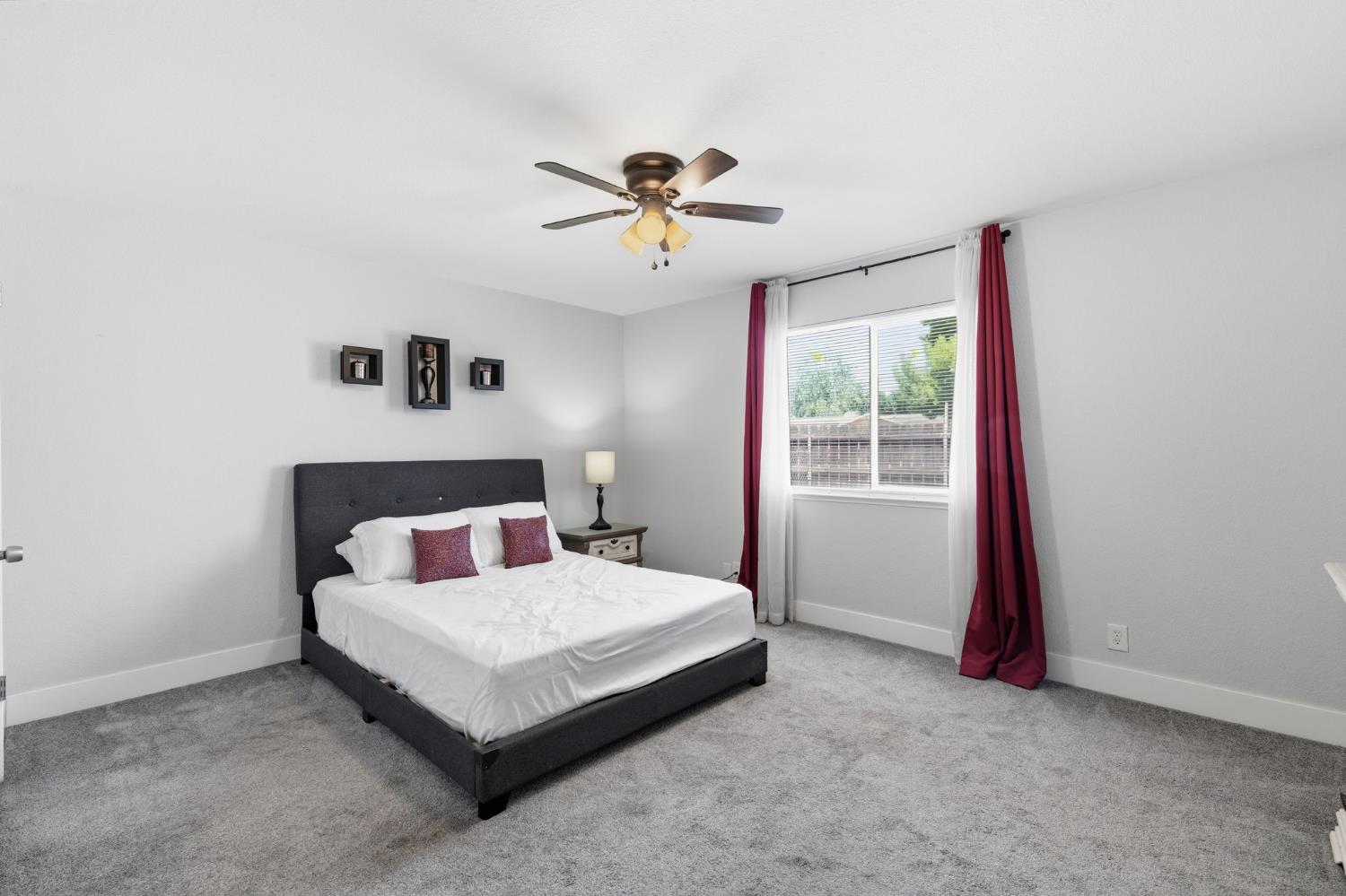 3044 Adler Ave, Clovis, CA 93612