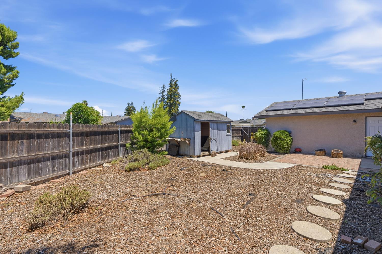 3044 Adler Ave, Clovis, CA 93612