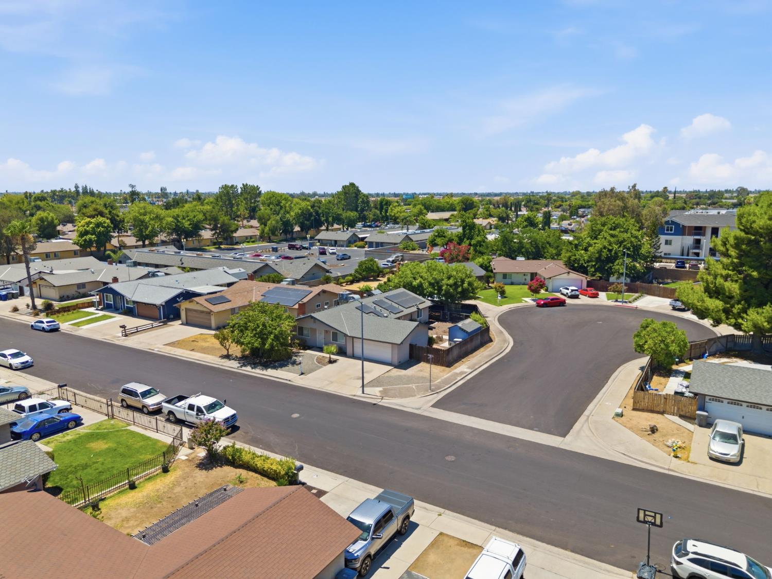 3044 Adler Ave, Clovis, CA 93612