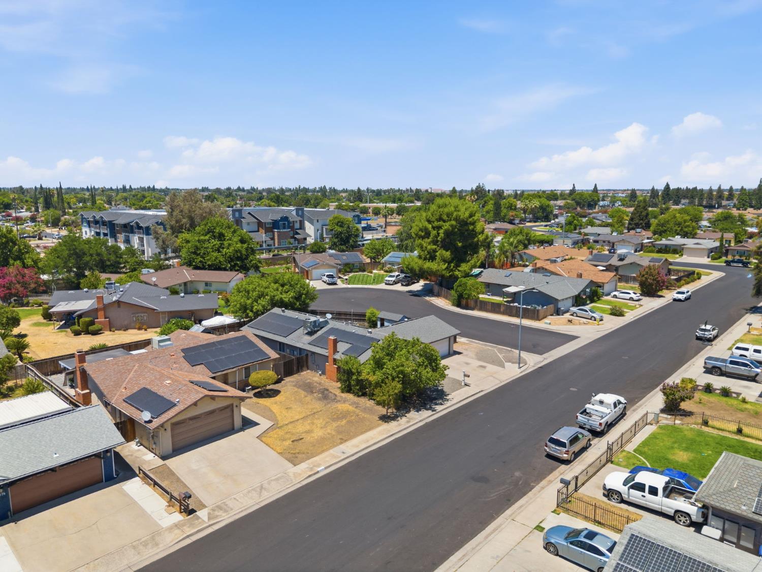 3044 Adler Ave, Clovis, CA 93612