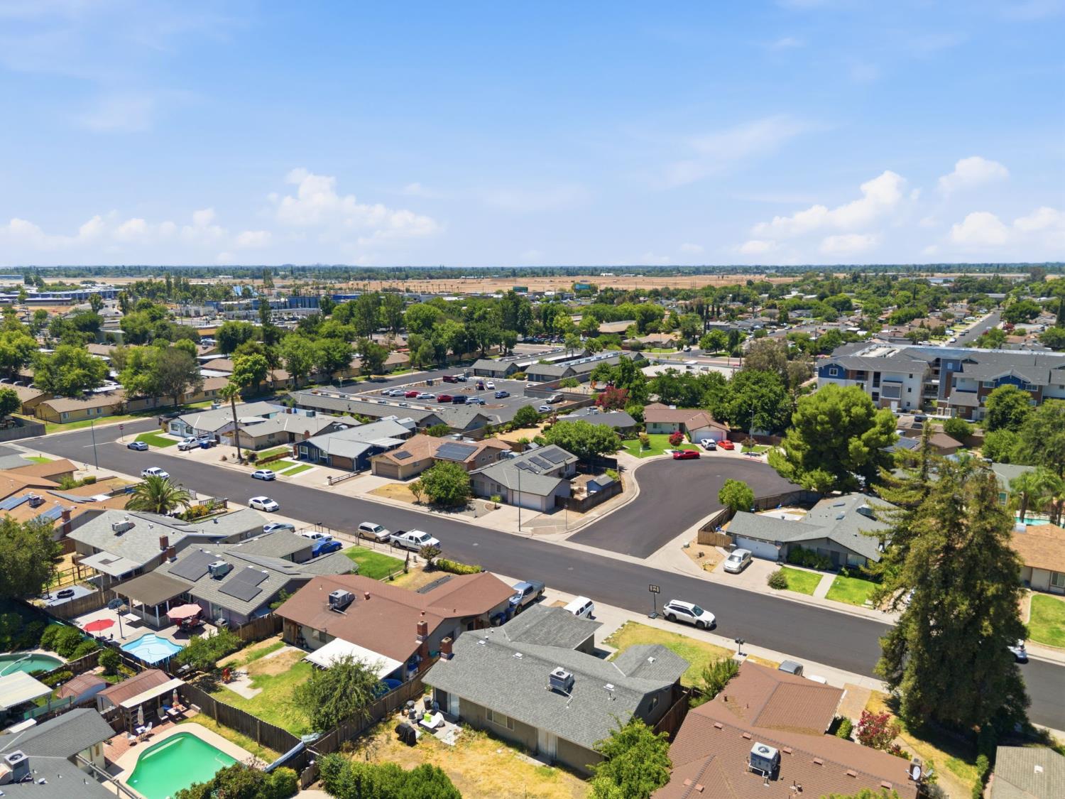 3044 Adler Ave, Clovis, CA 93612