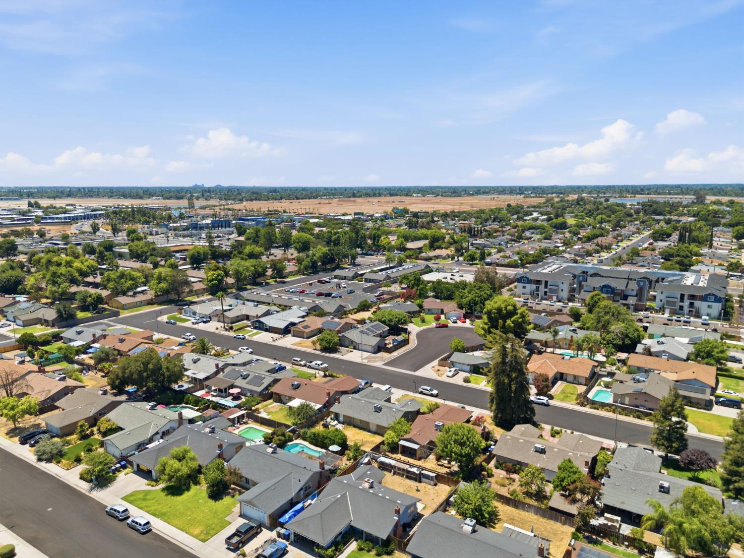 3044 Adler Ave, Clovis, CA 93612