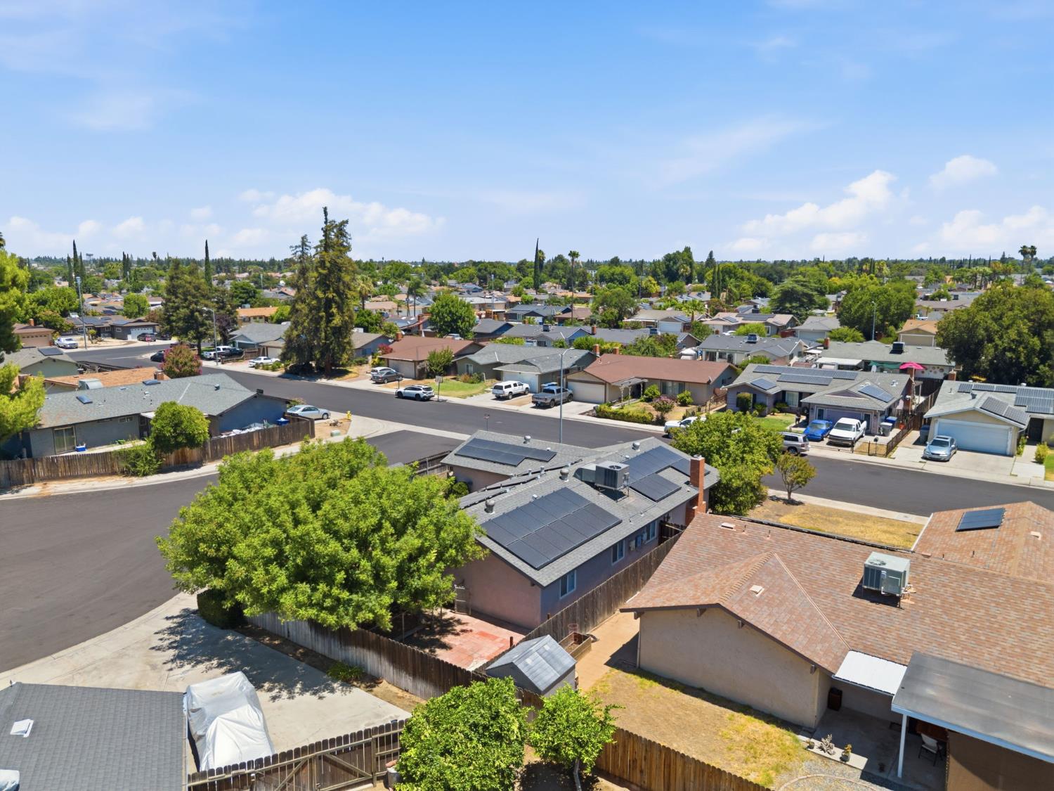3044 Adler Ave, Clovis, CA 93612