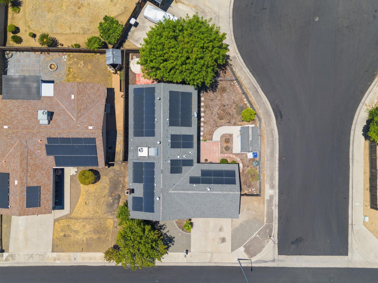 3044 Adler Ave, Clovis, CA 93612