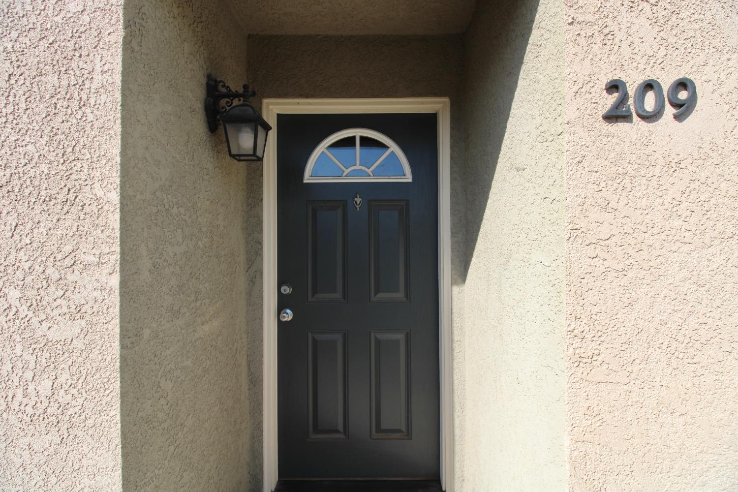 3739 W Bullard Ave #209, Fresno, CA 93711
