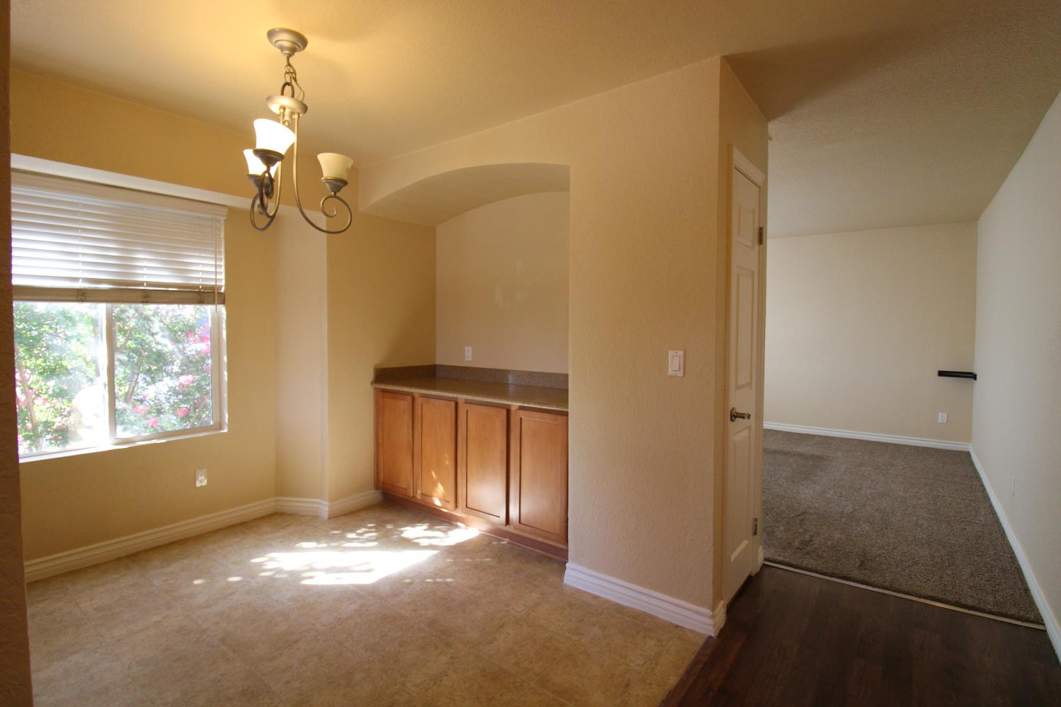 3739 W Bullard Ave #209, Fresno, CA 93711