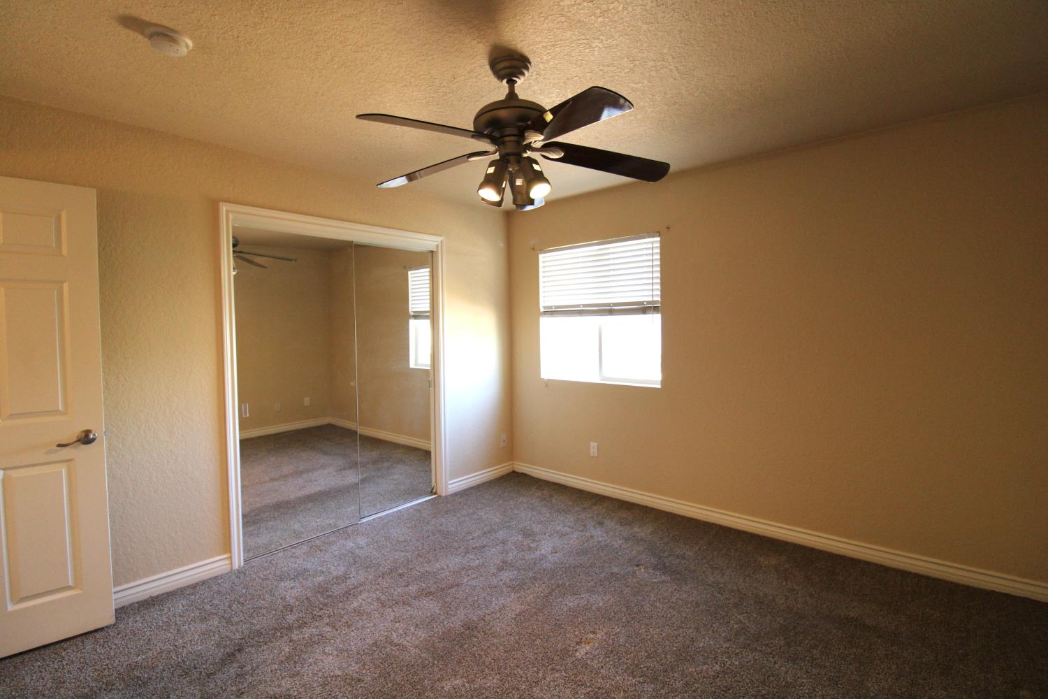 3739 W Bullard Ave #209, Fresno, CA 93711