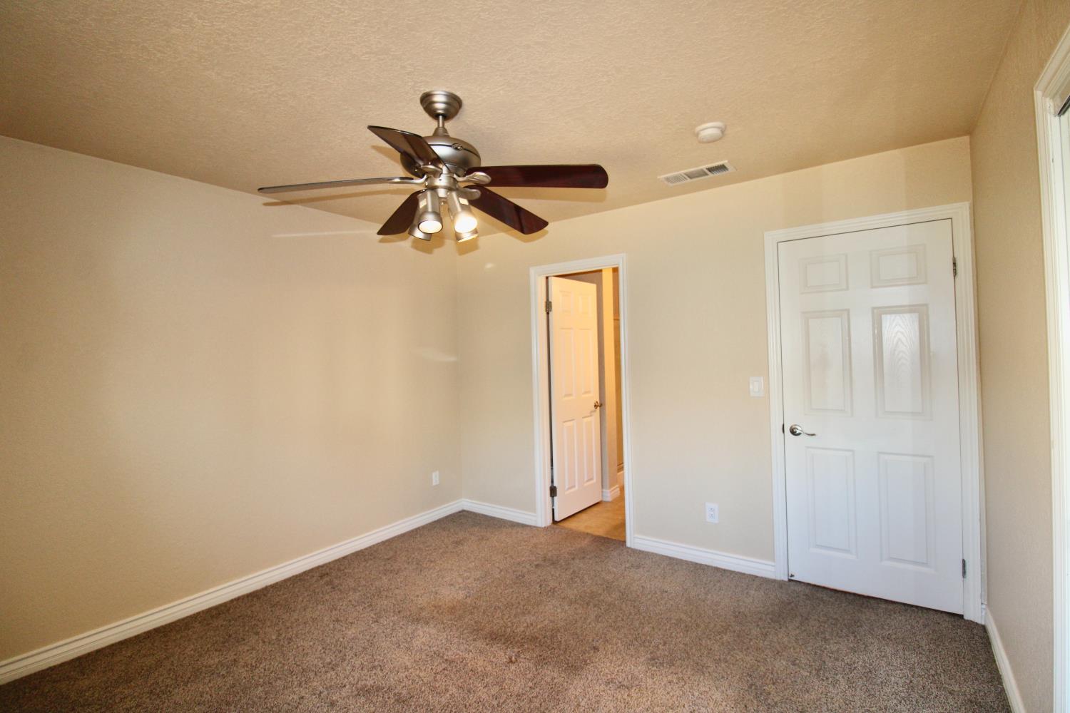 3739 W Bullard Ave #209, Fresno, CA 93711