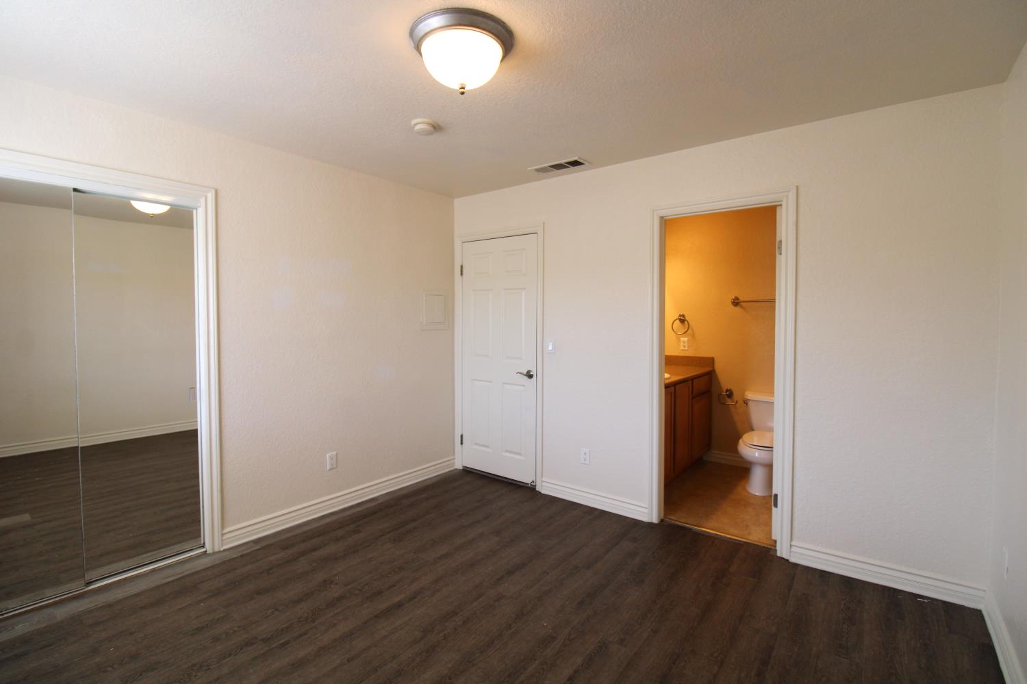 3739 W Bullard Ave #209, Fresno, CA 93711