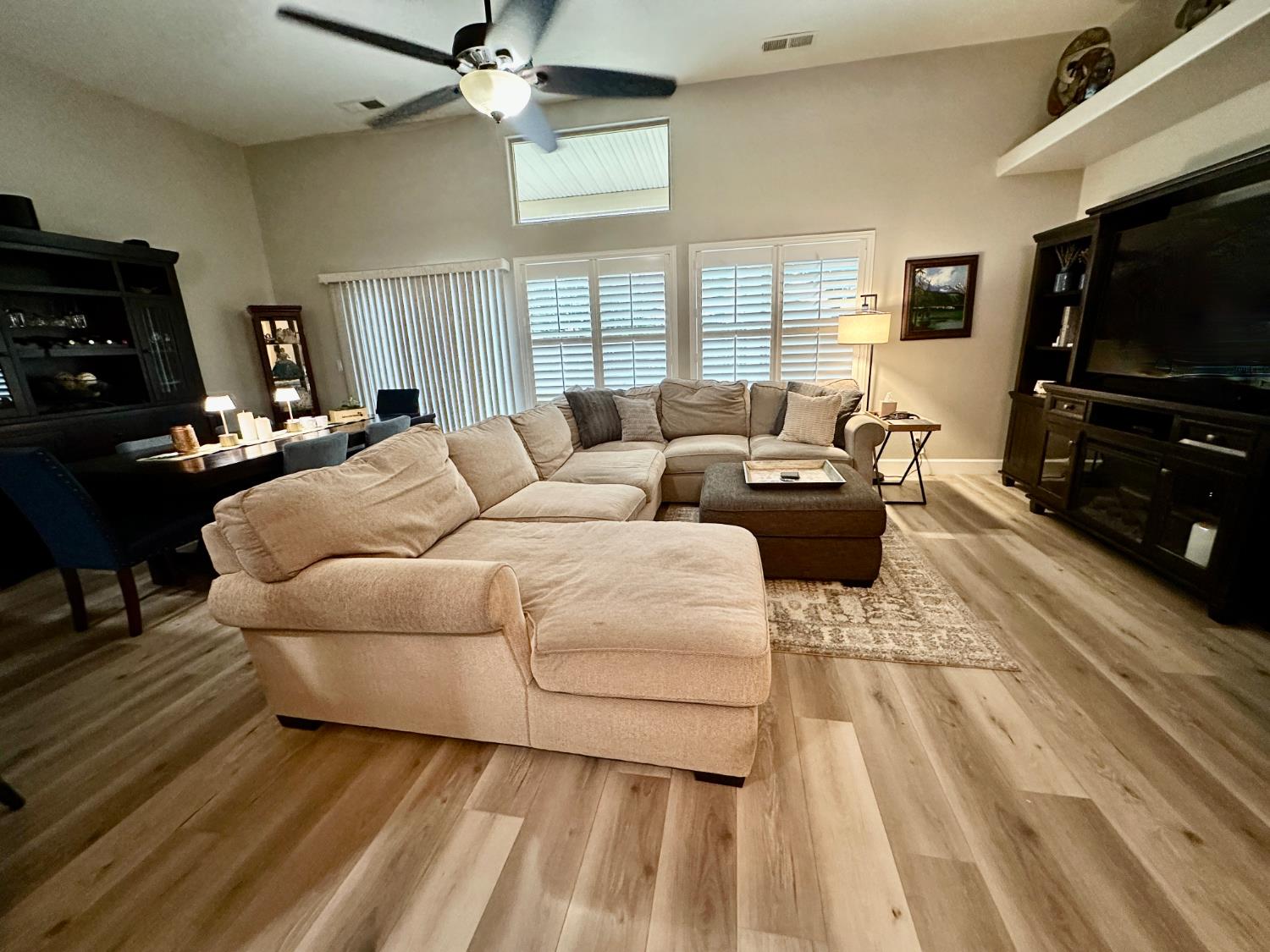 1271 Marc Ave, Fowler, CA 93625
