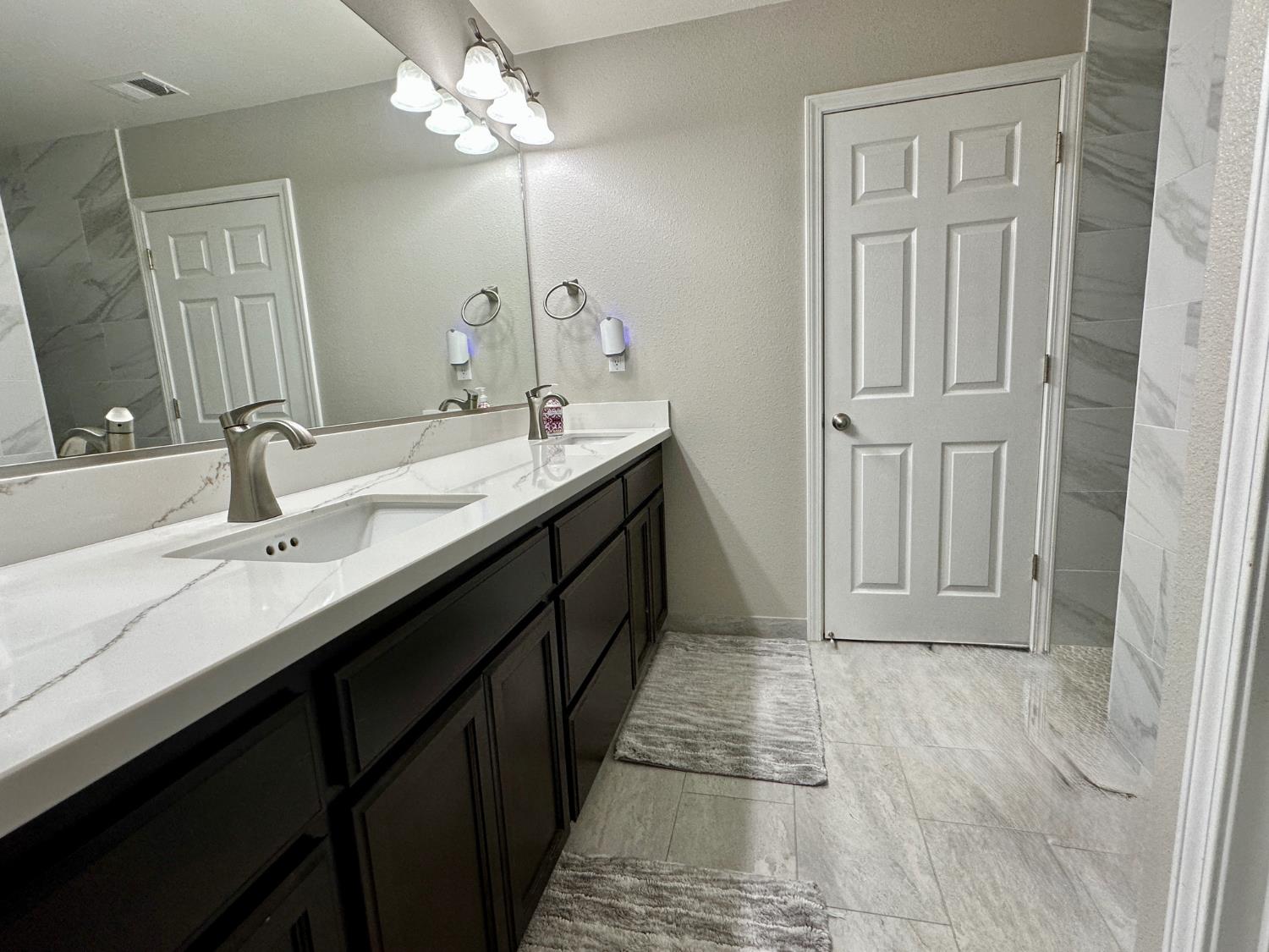 1271 Marc Ave, Fowler, CA 93625