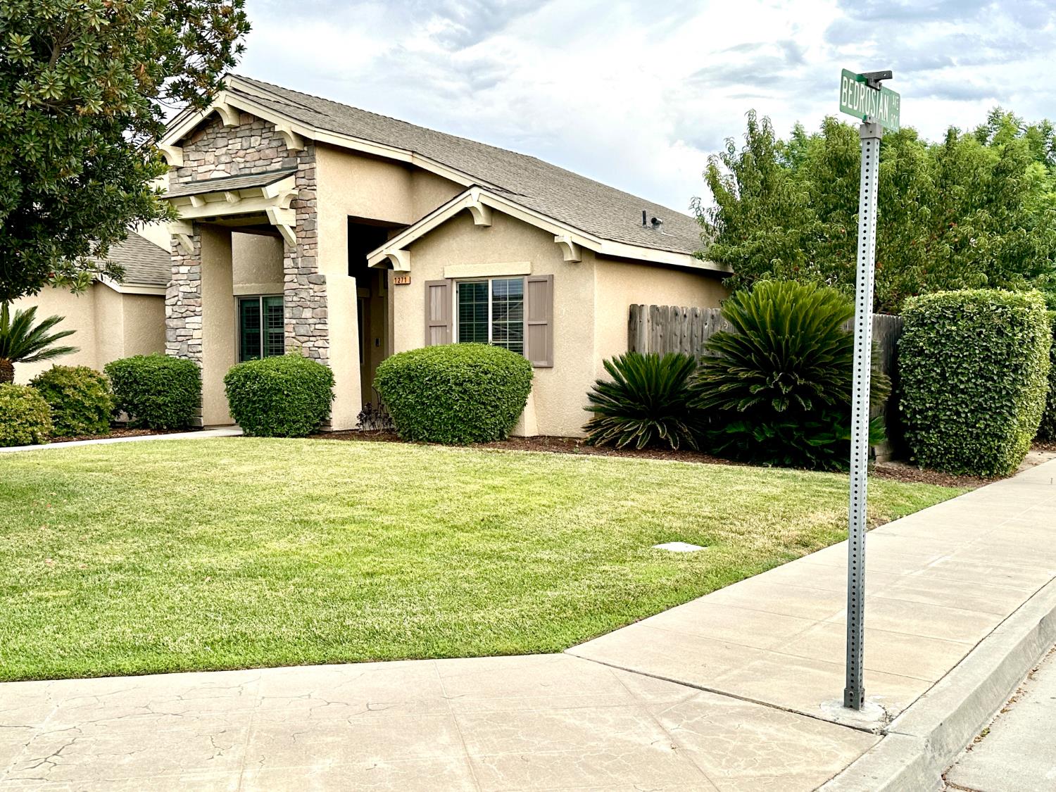 1271 Marc Ave, Fowler, CA 93625