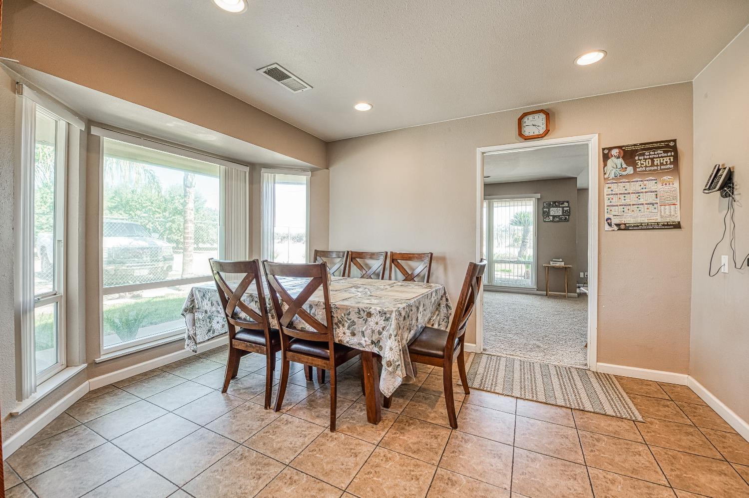 3590 S McCall Ave, Sanger, CA 93657