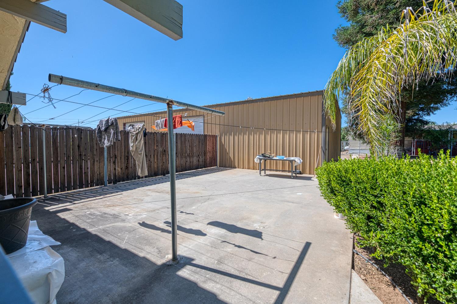 3590 S McCall Ave, Sanger, CA 93657