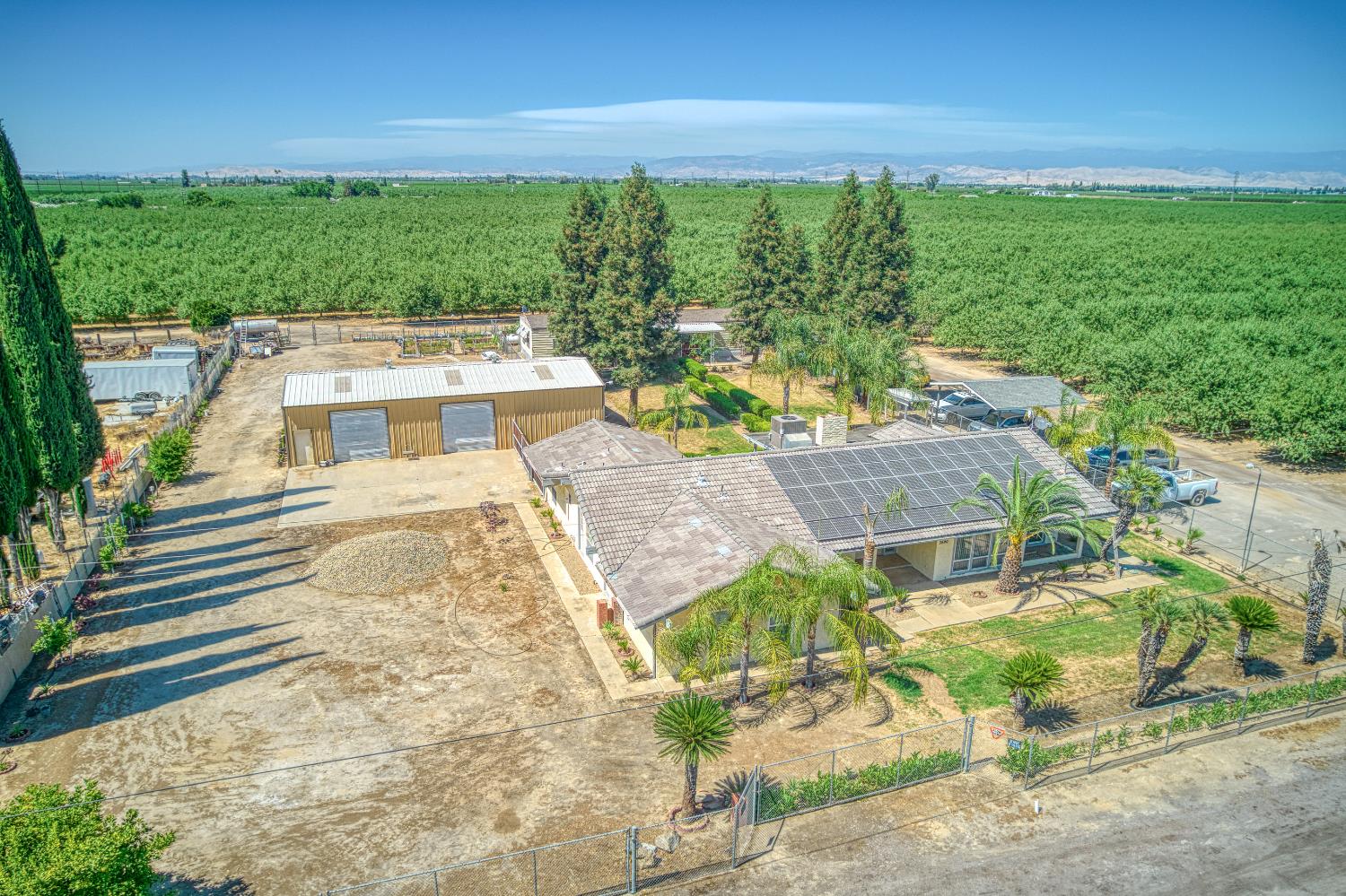 3590 S McCall Ave, Sanger, CA 93657