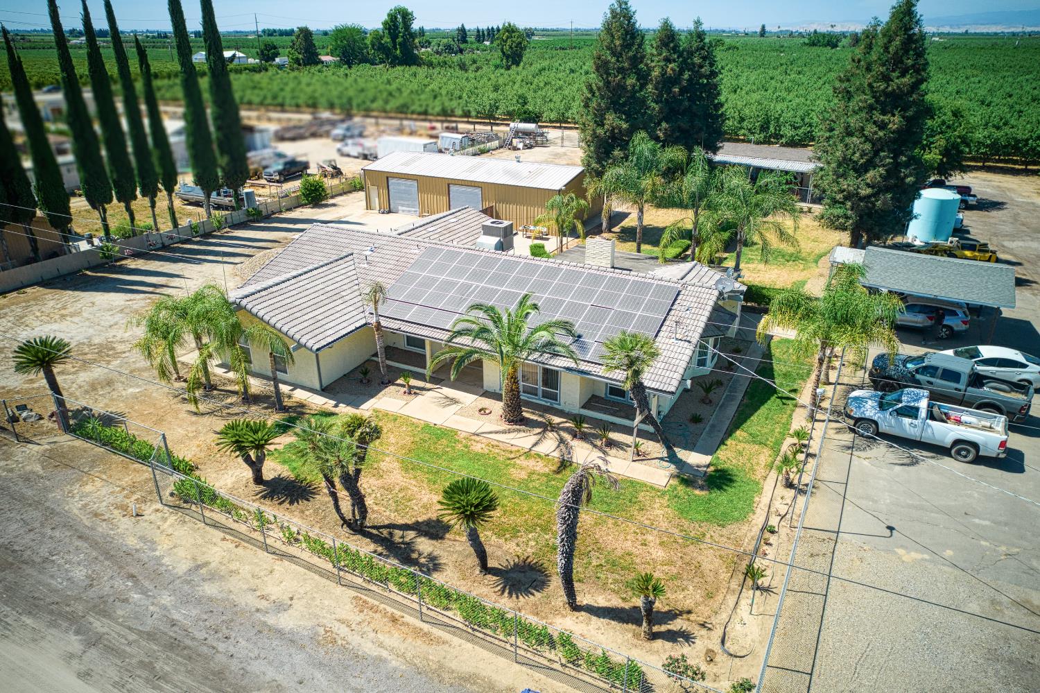 3590 S McCall Ave, Sanger, CA 93657