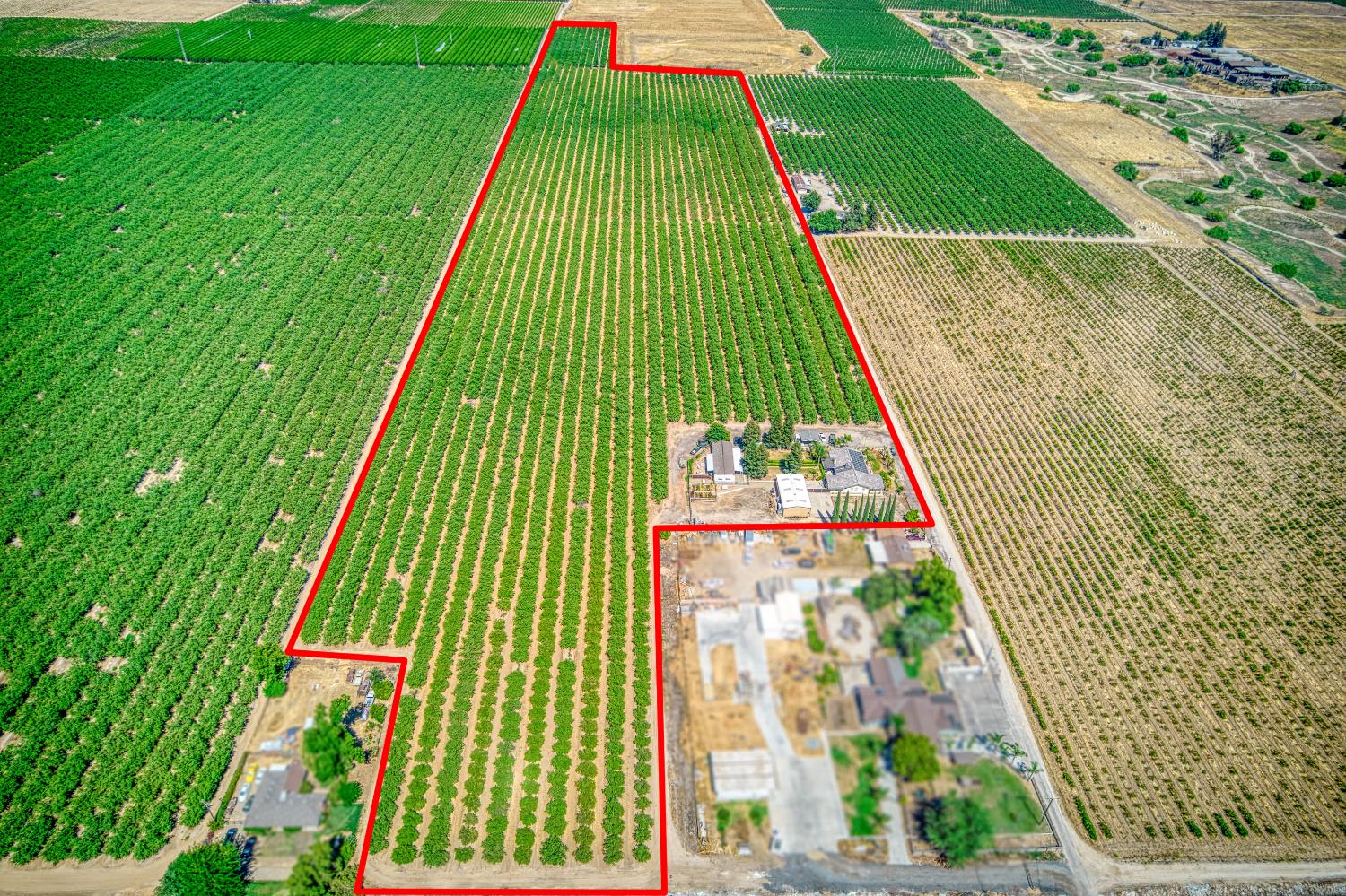 3590 S McCall Ave, Sanger, CA 93657