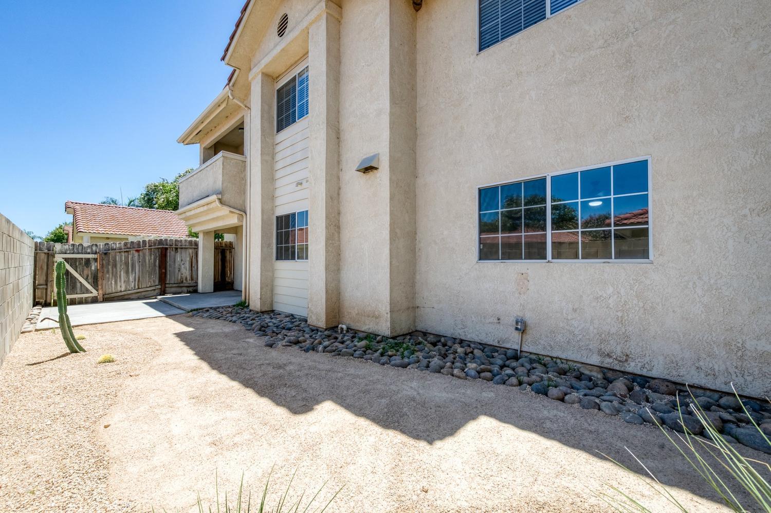 1542 E Alluvial Ave #119, Fresno, CA 93720