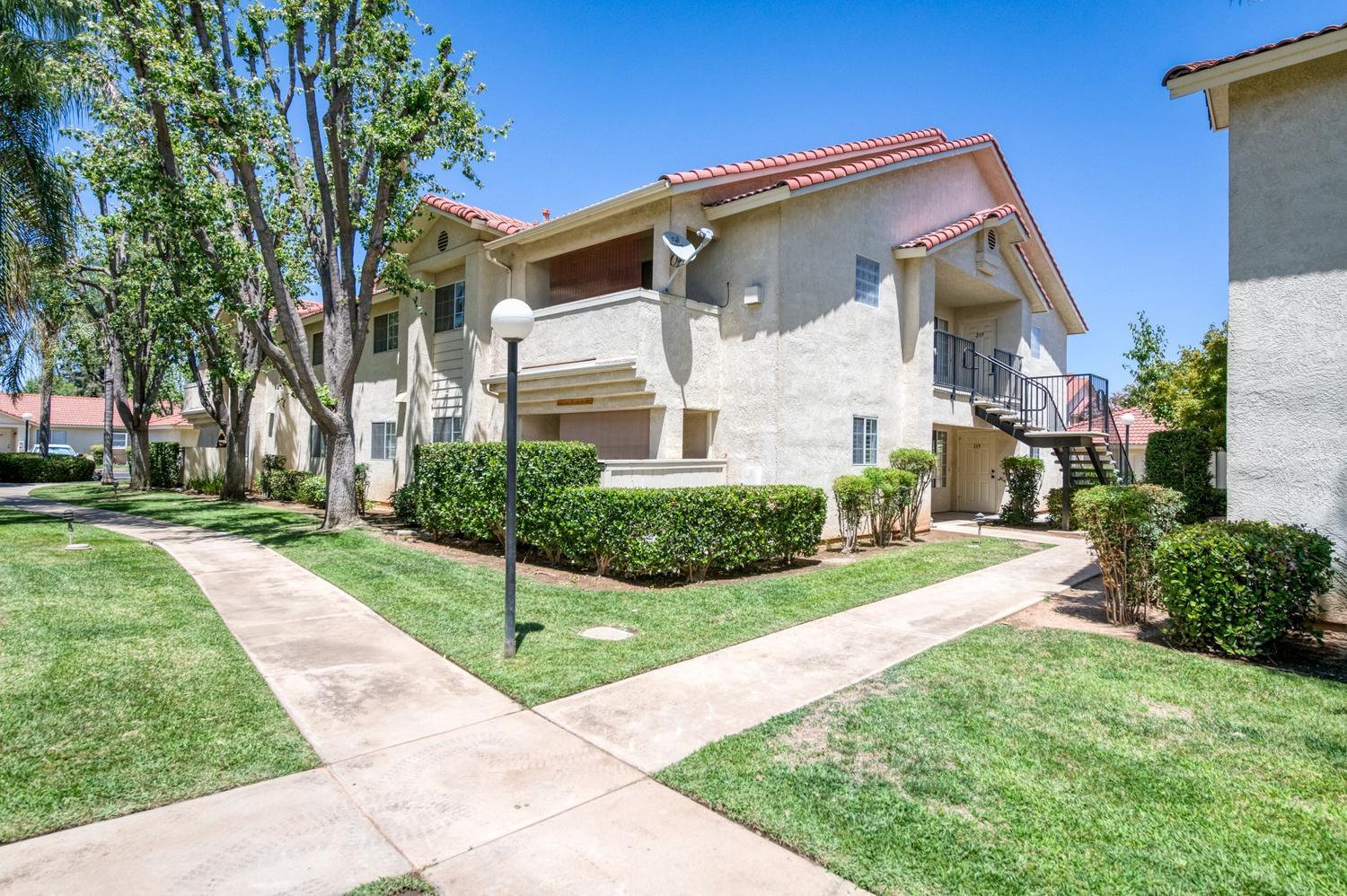 1542 E Alluvial Ave #119, Fresno, CA 93720