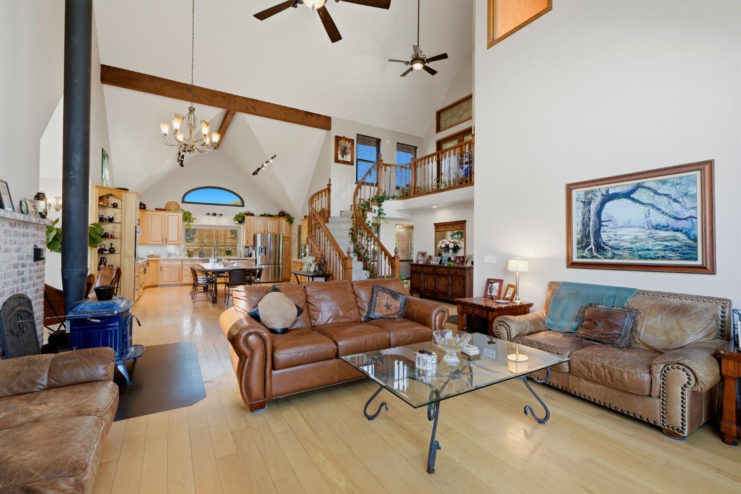 31061 Palm Dr, Exeter, CA 93221