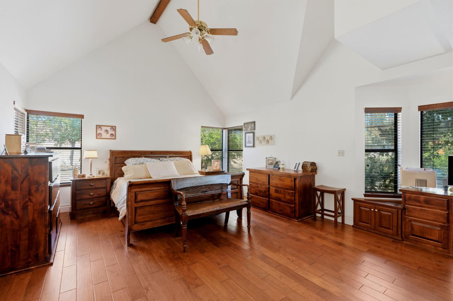 31061 Palm Dr, Exeter, CA 93221