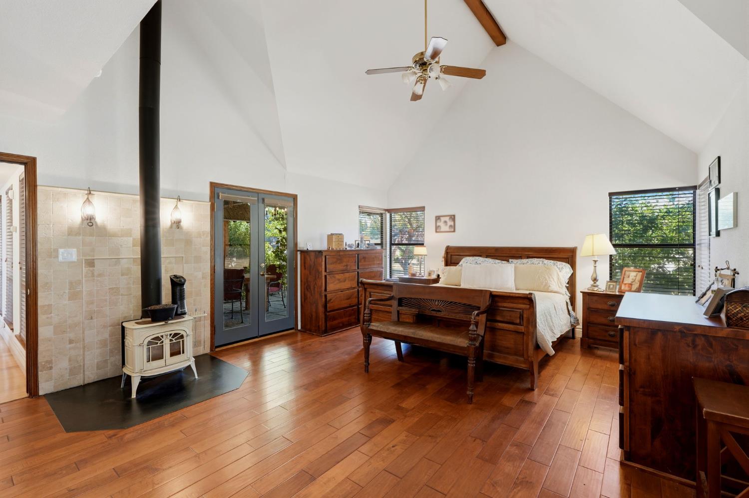 31061 Palm Dr, Exeter, CA 93221