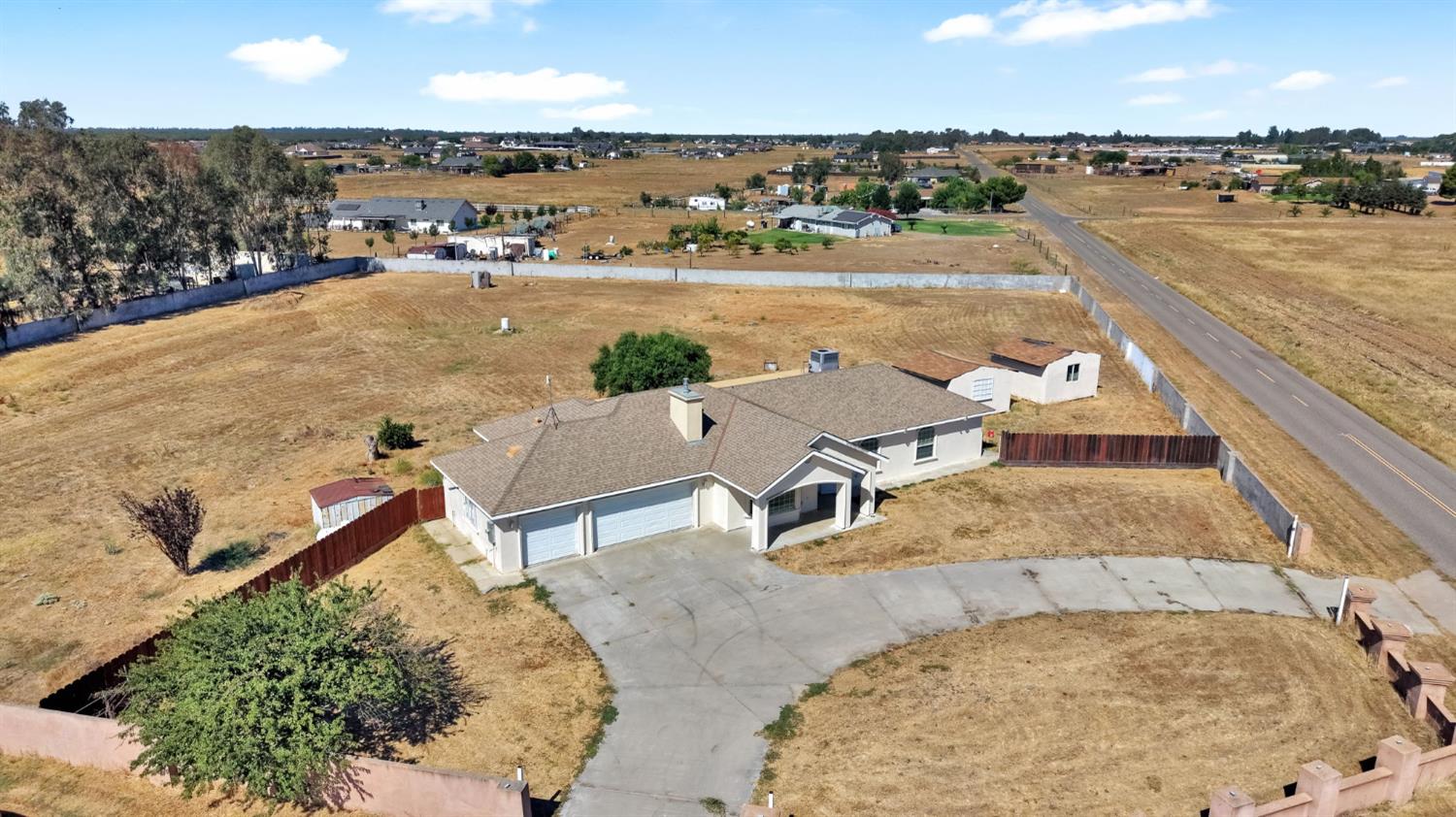 21466 Forest Glen Rd, Madera, CA 93638